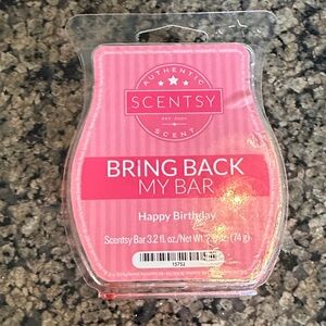 Scentsy Pink Bring Back My Bar - Happy Birthday